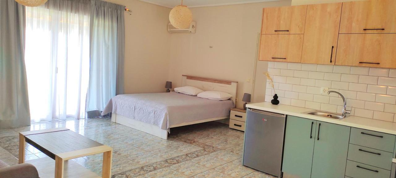 Agnantio Apartment Ayios Nikitas Luaran gambar